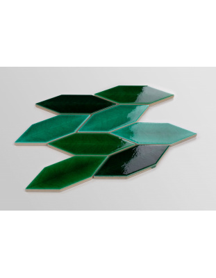 a38466d61be7fa7943201554626a803c2aaa83d4_leaves_spring_polysk_szkliwiona_raw_decor_plytka_green_zielony_liscie_1